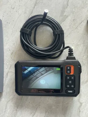 كاميرا مع شاشة