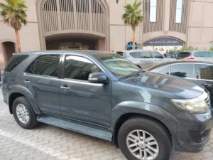 2013 Toyota Fortuner SR5 in Immaculate condition