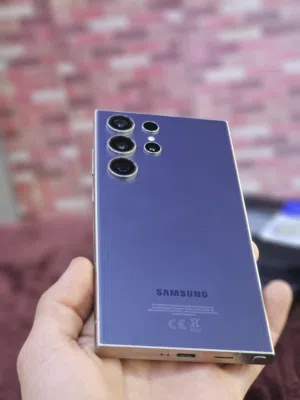 S24Ultra للبيع بسعر حررق مع لكرتونه وشاحن الاصلي وكفر ولاصق