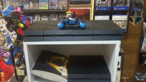 بي اس 4 فات مع كنترولر مع الاورجينال مع اورجينال كيبلز مع   هيد ست سوبر نضافة مع كفالة شهر