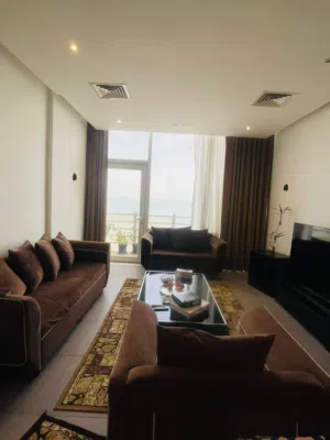 Midas Sofa Set with Coffee Table – Good Condition