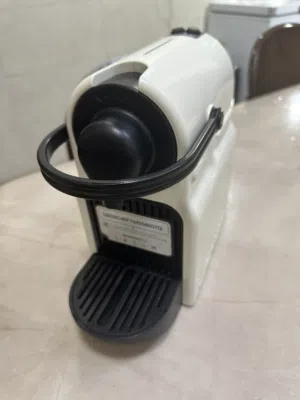 جهاز قهوة ماركة Nespresso توقف اوتماتيكي