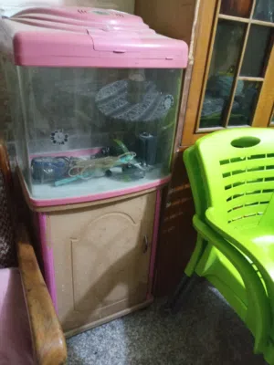 حوض سمك  ومعداته