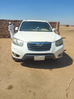 Used Hyundai Santa Fe in White Nile
