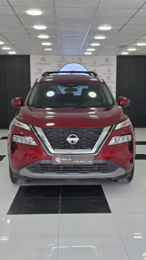 احجز اليوم قبل لا تروح عليك Nissan Rogue 2023 SV... الخيار الذكي من أول نظرة!