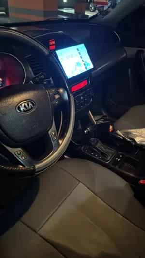 Kia Sorento 2014- 7 Seater 3.5L V6 ENGINE - Expat Lady Owner/ Driven
