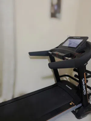 جهاز مشي SPARNOD Fitness للبيع