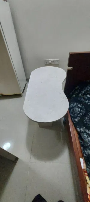 طوله رخام مستعمله نضيفه