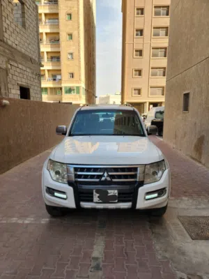 2018 Mitsubishi Pajero GLS SUV for Sale - GCC Specs, Excellent Condition