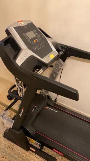 سير رياضي شبه جديد