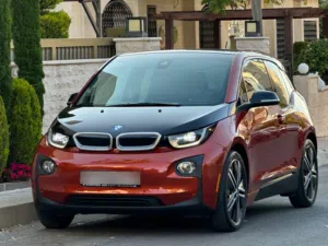 BMW I3 e drive 2015 كهرباء  قاطعه مسافه 80 الف كم  وارد الوكالة صيانه الوكالة بطاريه ليثيوم فحص كامل