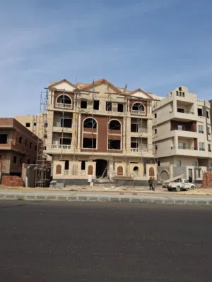 172 m2 3 Bedrooms Apartments for Sale in Cairo Fifth Settlement