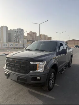 وانيت فورد F150 FX4