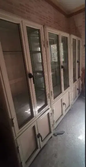 دواليب عرض الوميتال