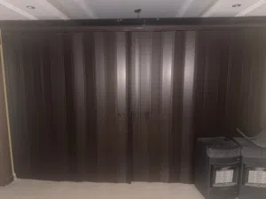 باب اكورديون للبيع