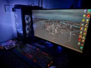 للبيع PC Gaming بمواصفات حلوه