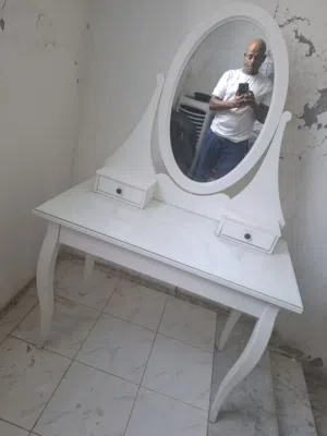 طوله طعام حاله ممتازه 3كراسي  وتصريحه حاله ممتازه