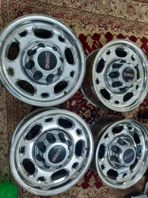 للبيع رنجات ملكي 8100 GM اصلي مع الطوس