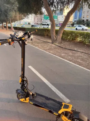 KUGOO G3 PLUS DOUBLE MOTOR ONE MONTH USED