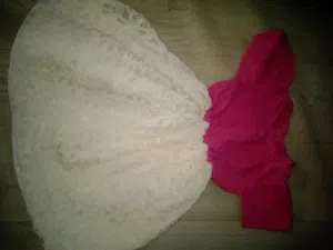 فساتين اشكال متنوعه الكميه 400حبه