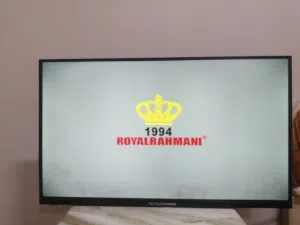 شاشه نضيفه شخاله بحاله جيده جدن