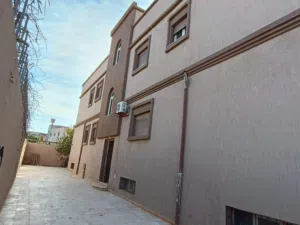 310 m2 More than 6 bedrooms Townhouse for Sale in Tripoli Al-Jabs