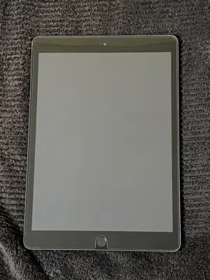 Apple iPad 7 32 GB in Muscat