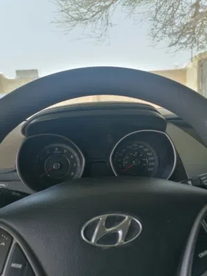 للبيع إلنترا