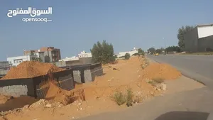 ارض للبيع في عين زاره القرقني