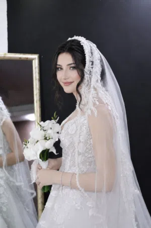 فستان زفاف للبيع