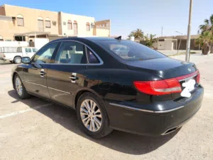 ازيرا 2010