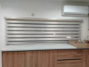 ستائر رول وزيبرا