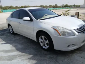 Used Nissan Altima in Abu Dhabi