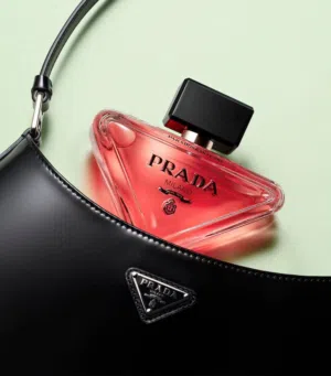 عطر رادا الفرنسي  Prada Paradoxe Intense معمول للمرأة الجريئة، الواثقة، و