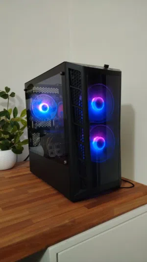 جهاز كمبيوتر للألعاب مناسب وقوي للبيع وكاله i3-10100f
