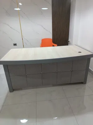 مكتب للبيع