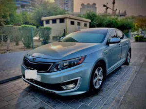 Kia Optima Hybrid 2015 (fully Family Used)