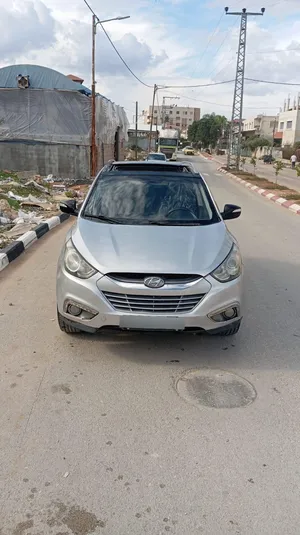 Hyundai . Tucson . 2010 . New2