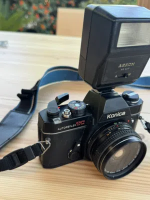 كاميرا كونيكا Autoreflex TC - فيلم 35mm كلاسيكية Konica