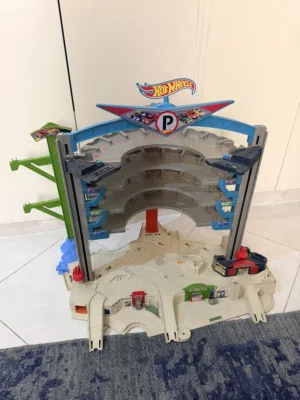 Hotwheels parking