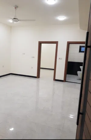 شقة لأيجار البياع الأولى مقابل جامعة الفراهيدي