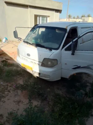 كيا بونقو باص من غير كراسي حافظة محرك تبارك الرحمن