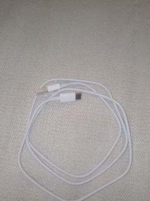 للبيع: سلك شحن ونقل بيانات تايب سي (USB to Type-C) - جديد غير مستعمل