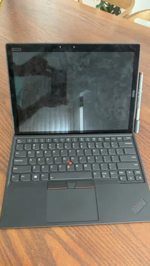 لابتوب/تابلت لينوفو Lenovo ThinkPad X1 Tablet بحالة ممتازة للبيع
