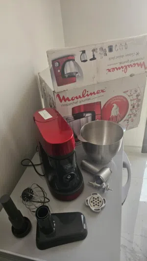 Stand Mixer Moulinex Masterchef Gourmet – 1100W Power, Excellent Condition (Lightly Used)