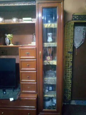 بوفيه بحال الوكاله بسعر مناسب للبيع