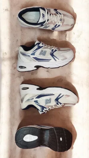 كوتشي ستريت ستايل (Street Wear) تقفيل حقن موجود لون ابيض في سود ، وأسود في ابيض ، وفيه منه مقاسات.