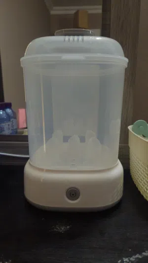 Electric steam bottle steriliser معقم رضاعات اطفال بالبخار