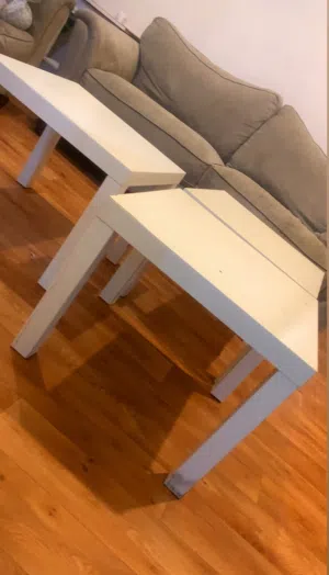 3 طاولات للضيافه