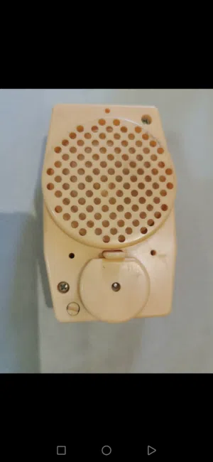 لعبه الضحاكه  الاصليه نادره عمرها 50 سنه